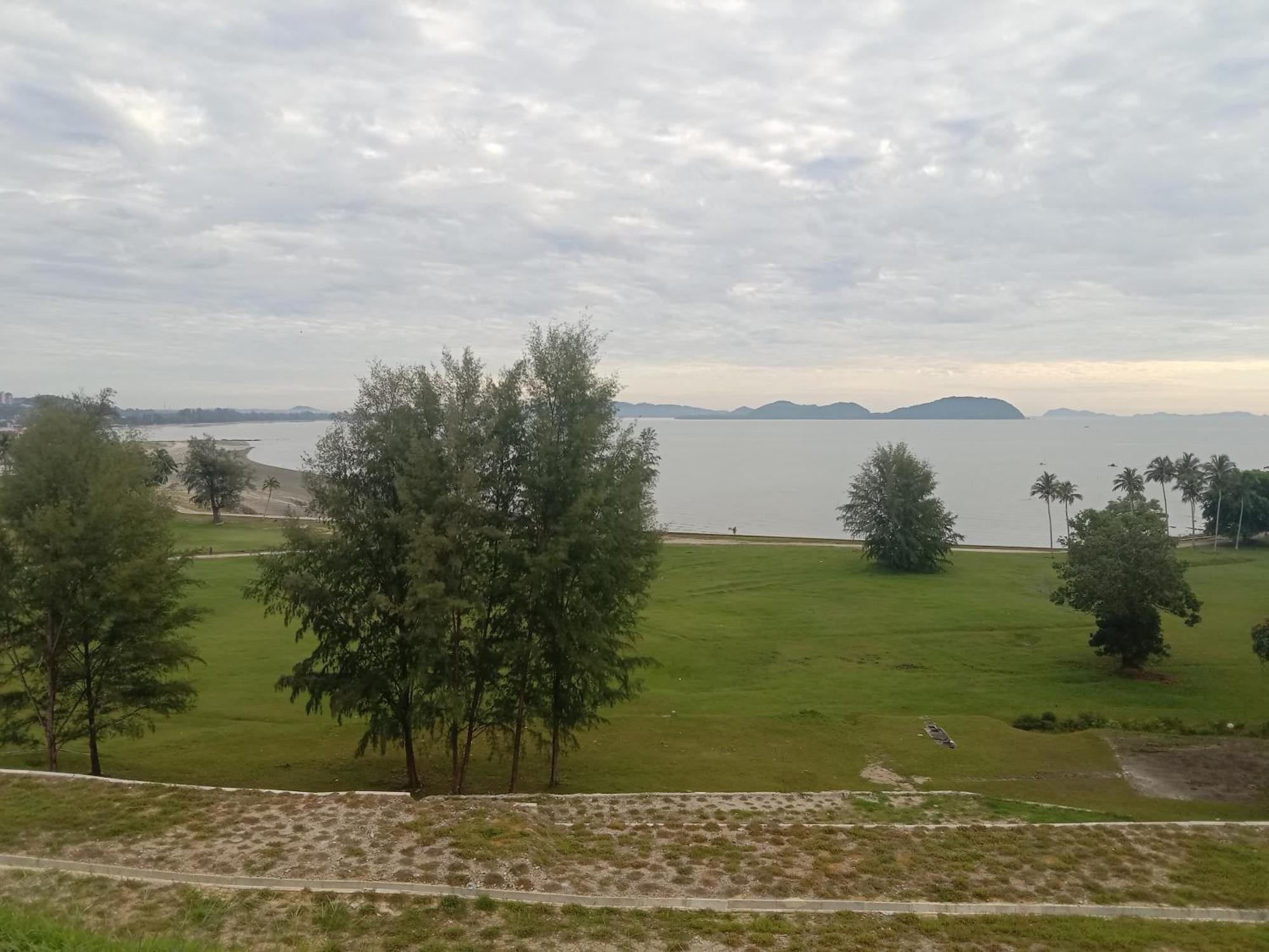 Muallim Home Mersing Exterior photo